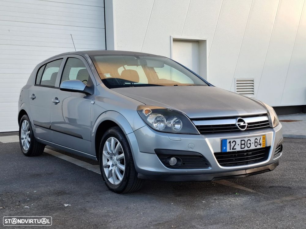 Opel Astra 1.3 CDTI Elegance - 1