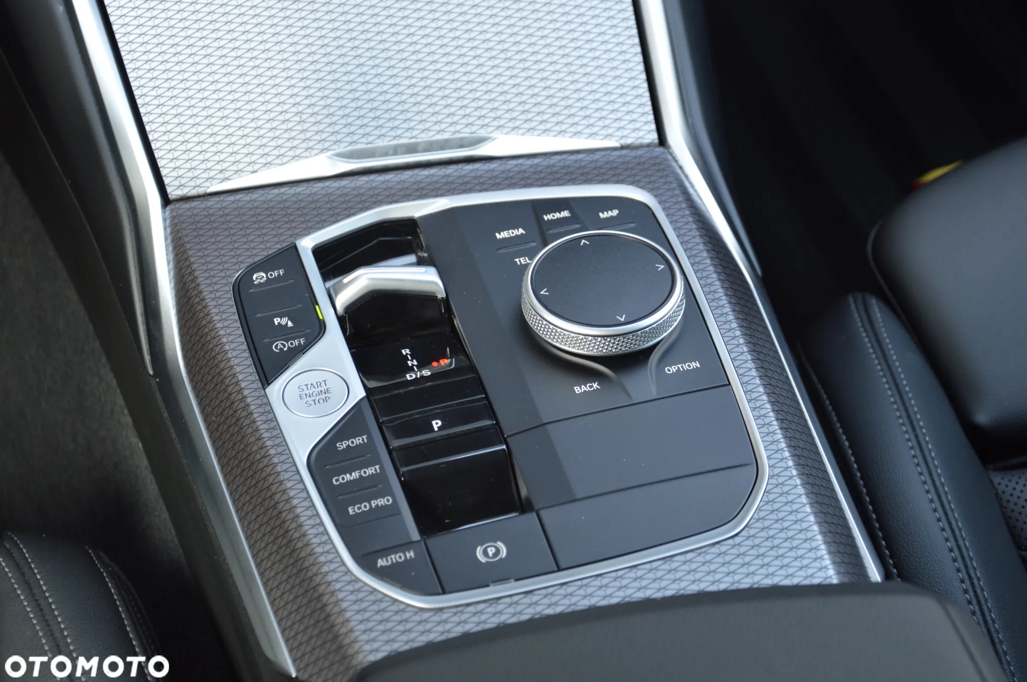 BMW Seria 3 318i M Sport - 20