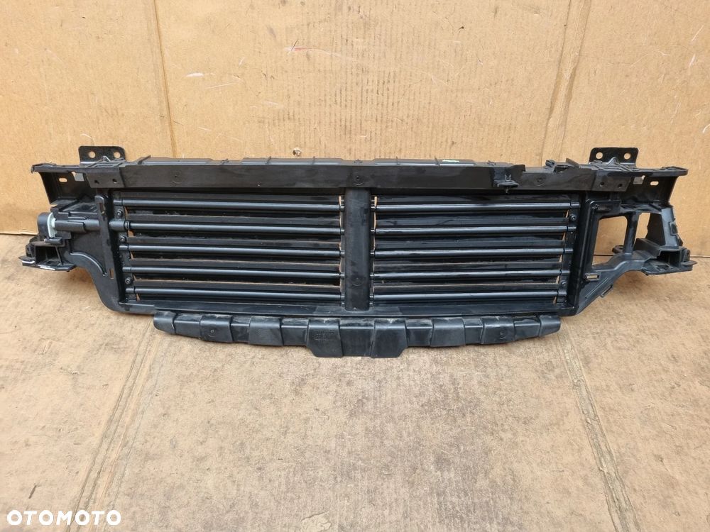 VOLVO XC60 II ŻALUZJA KIEROWNICA POWIETRZA - 1