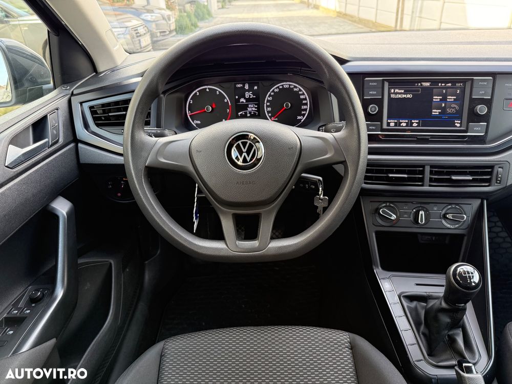 Volkswagen Polo 1.0 Comfortline - 12