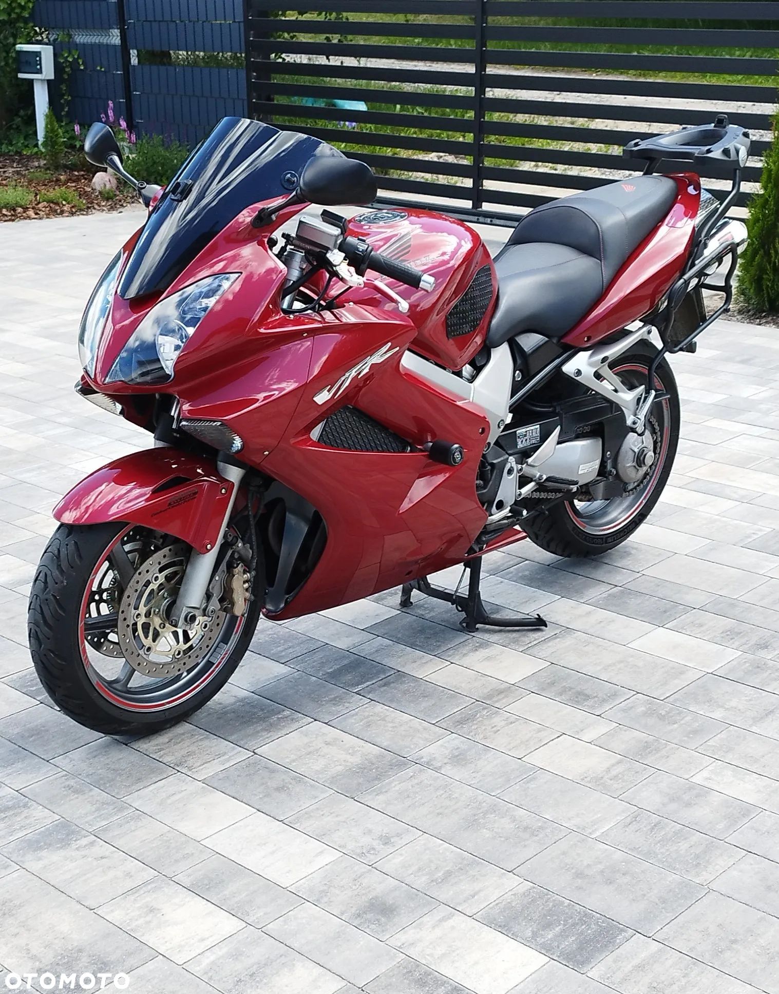 Honda VFR - 1