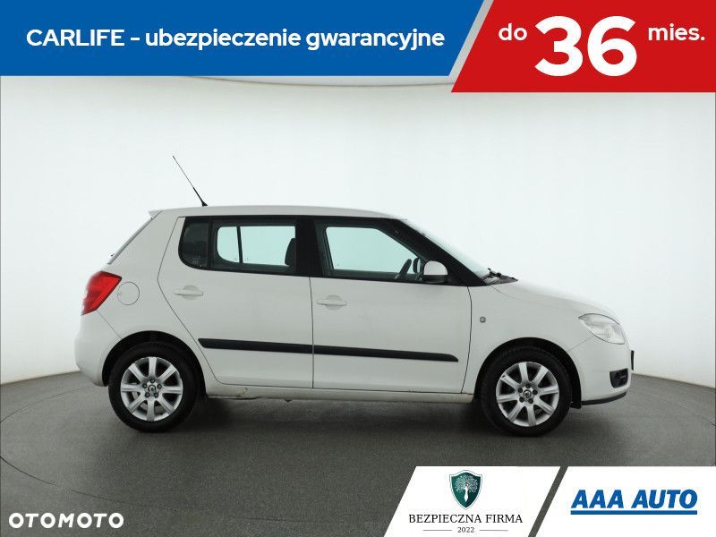 Skoda Fabia - 8