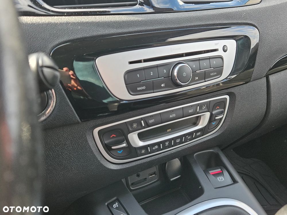 Renault Scenic - 15