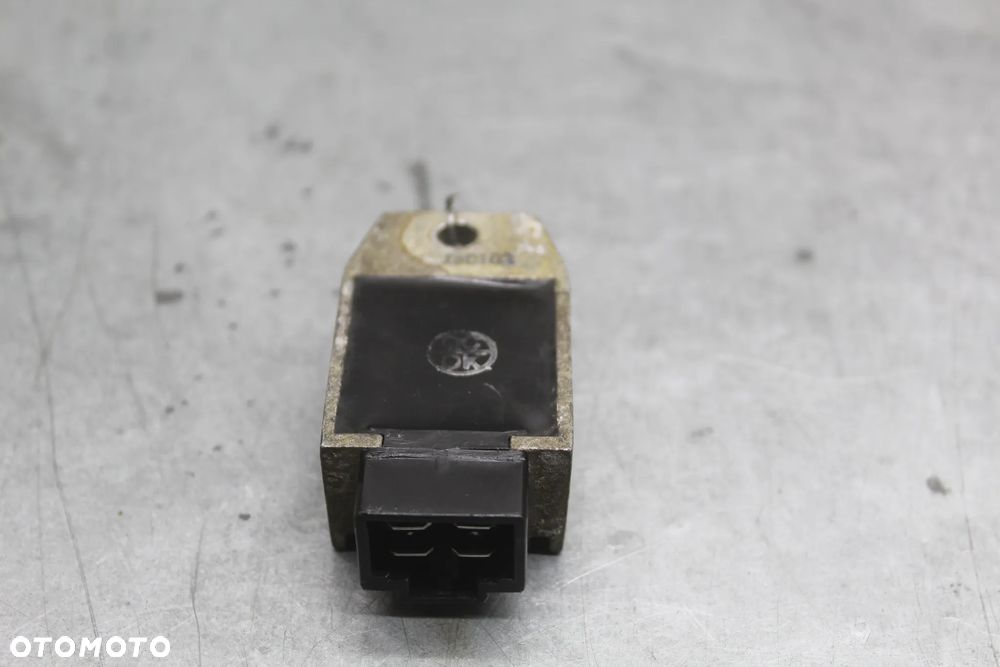 Kymco Agility 50 regulator napięcia - 2
