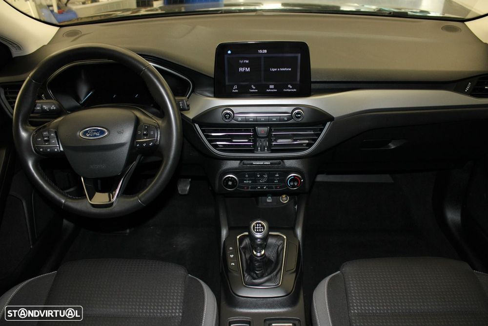 Ford Focus SW 1.0 EcoBoost Active - 9