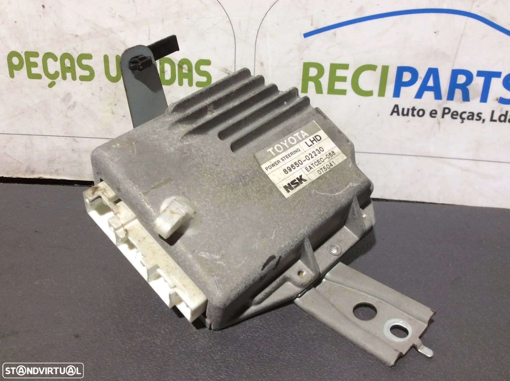 Centralina ou Modulo Direção Assistida Toyota Corolla E12  8965002230 - 1