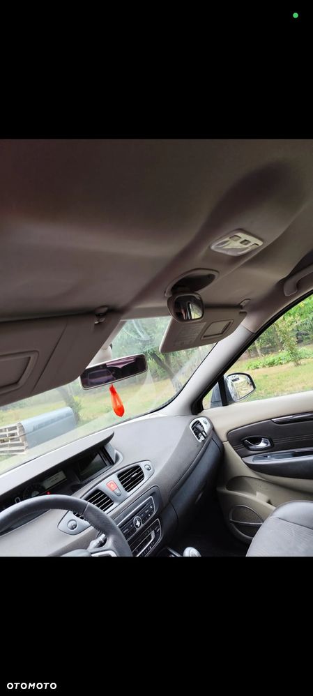 Renault Scenic - 3