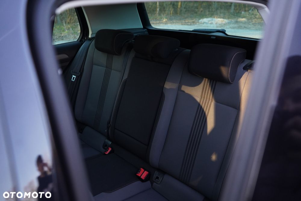 Volkswagen Golf 1.2 TSI BlueMotion Technology Allstar - 25