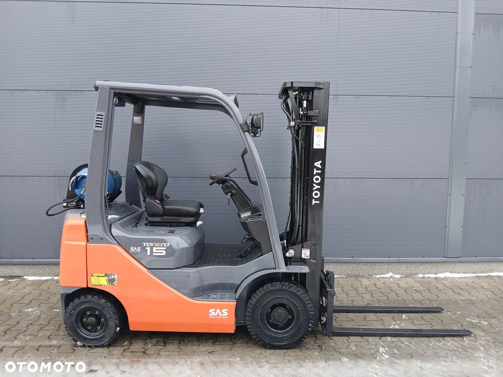 Toyota 02-8FGF15 - 2