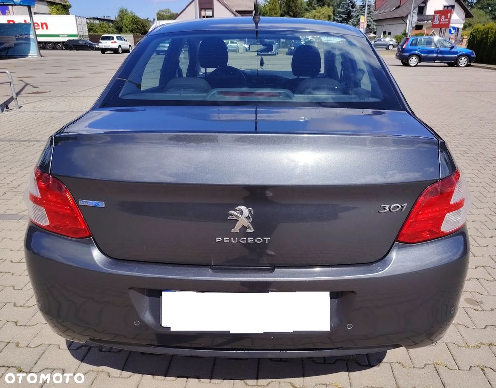 Peugeot 301 1.6 BlueHDi Active - 4