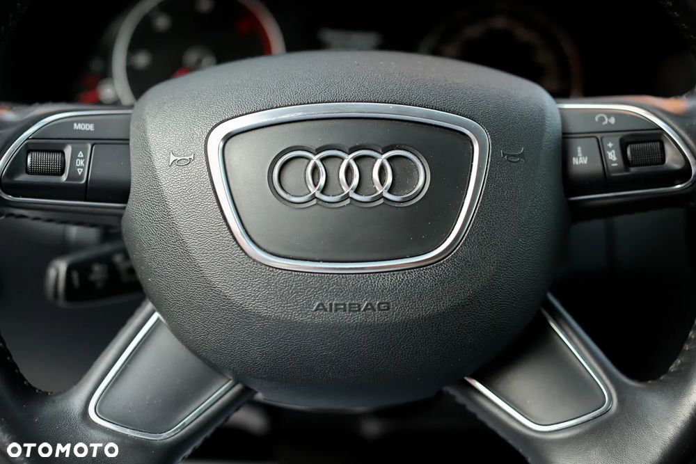 Audi Q5 2.0 TDI quattro Stronic - 16