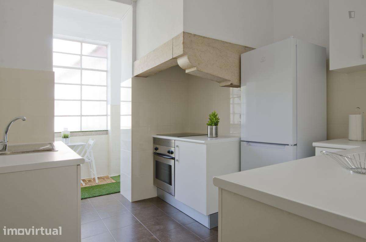 Quarto - localizado em Picoas Lisbon - Grande imagem: 3/21