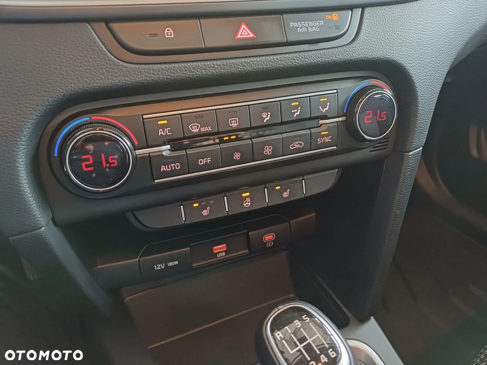 Kia XCeed 1.5 T-GDI L - 17