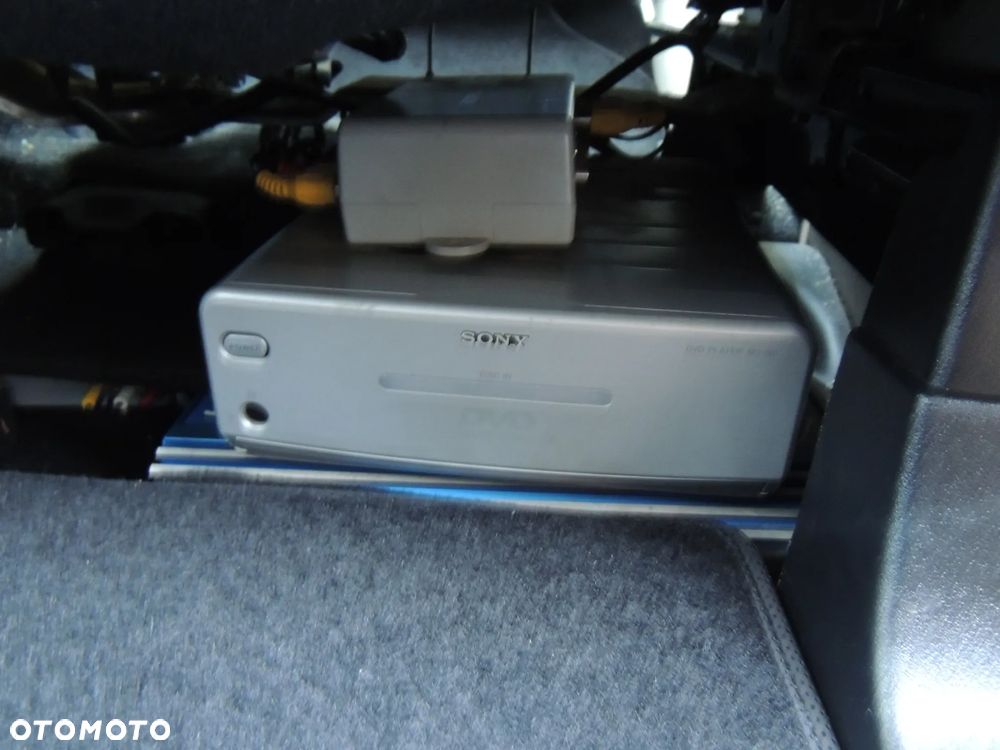 Mitsubishi Outlander 2.0 DID Instyle NAVI - 16