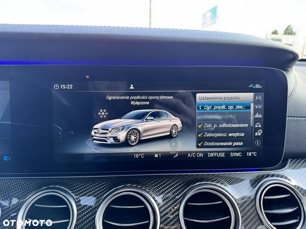 Mercedes-Benz Klasa E AMG 63 S 4-Matic+ - 33