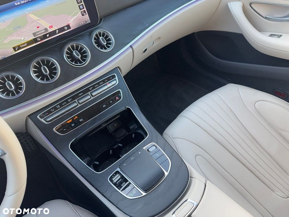 Mercedes-Benz CLS - 15