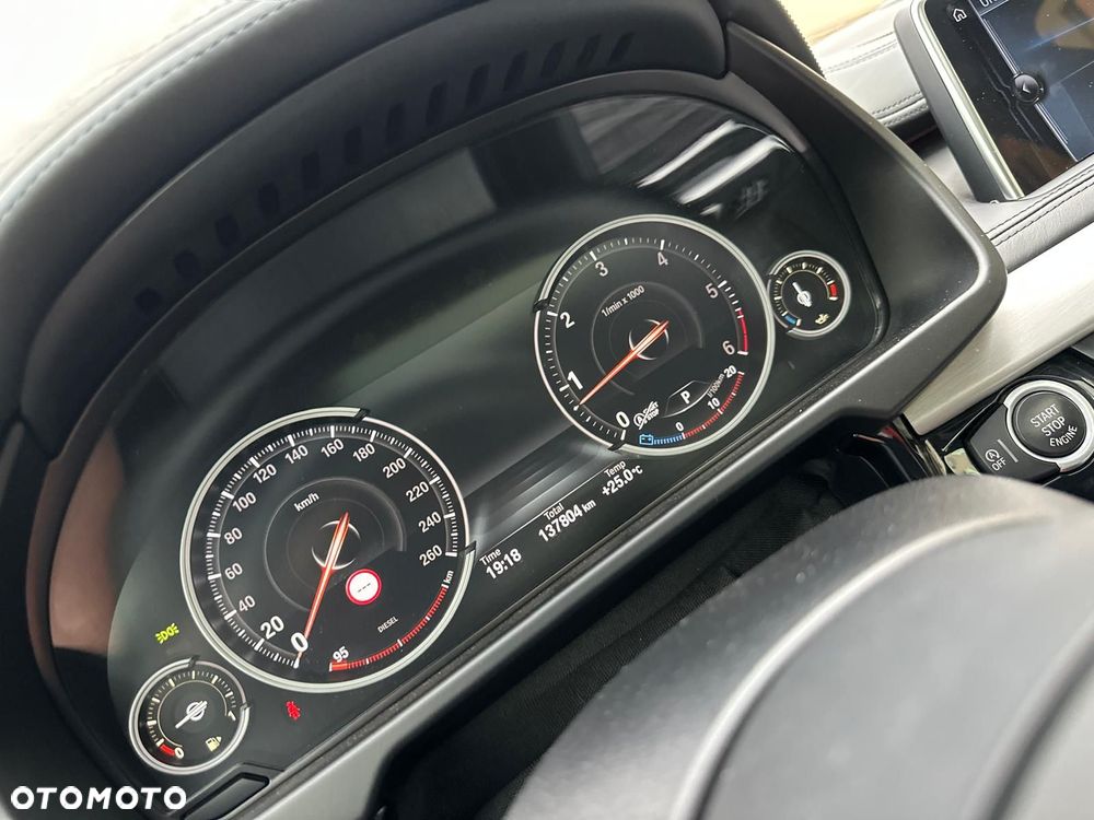 BMW X6 xDrive30d - 14