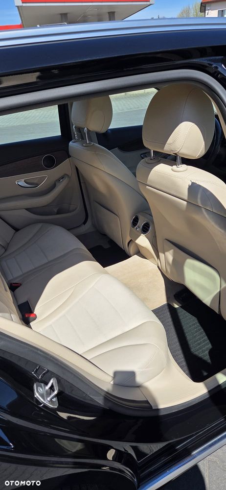 Mercedes-Benz Klasa C 300 e 9G-TRONIC Avantgarde - 22