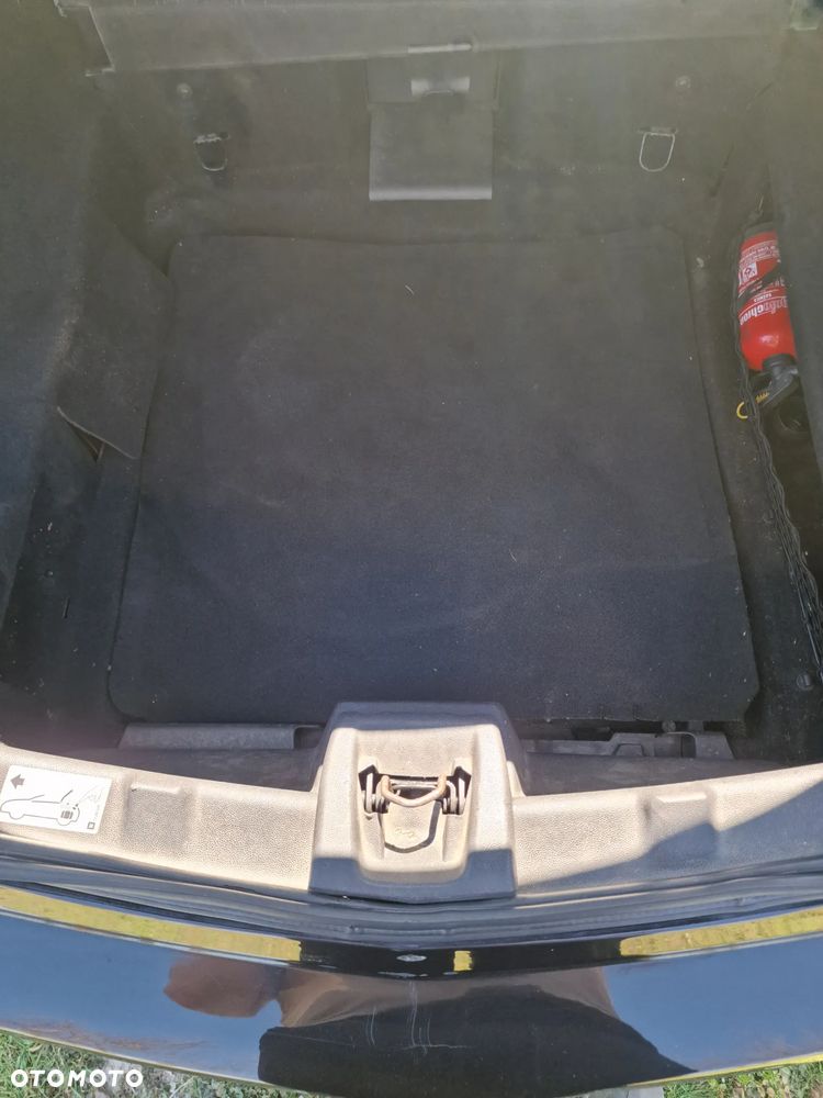 Opel Astra ver-1-9-cdti-dpf-sport - 7