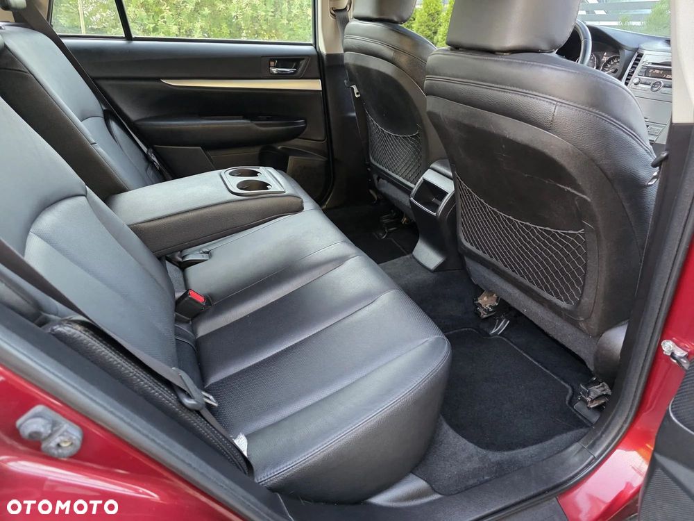 Subaru Outback 2.0D Exclusive - 16