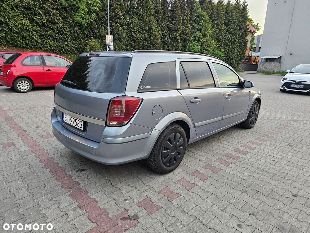 Opel Astra 1.6 Design Edition - 8