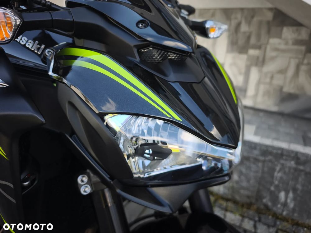 Kawasaki Z 900 - 6
