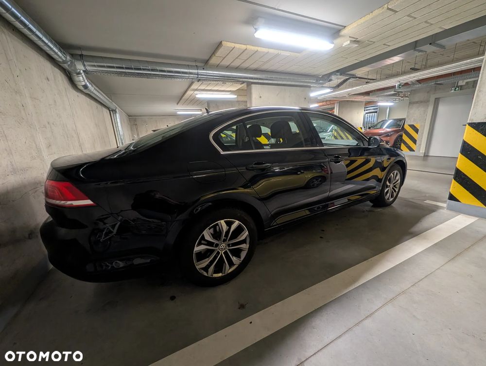 Volkswagen Passat 1.8 TSI BMT Comfortline - 4