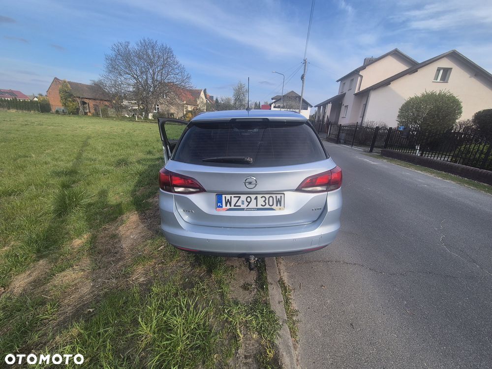 Opel Astra 1.6 CDTI Elite S&S - 4