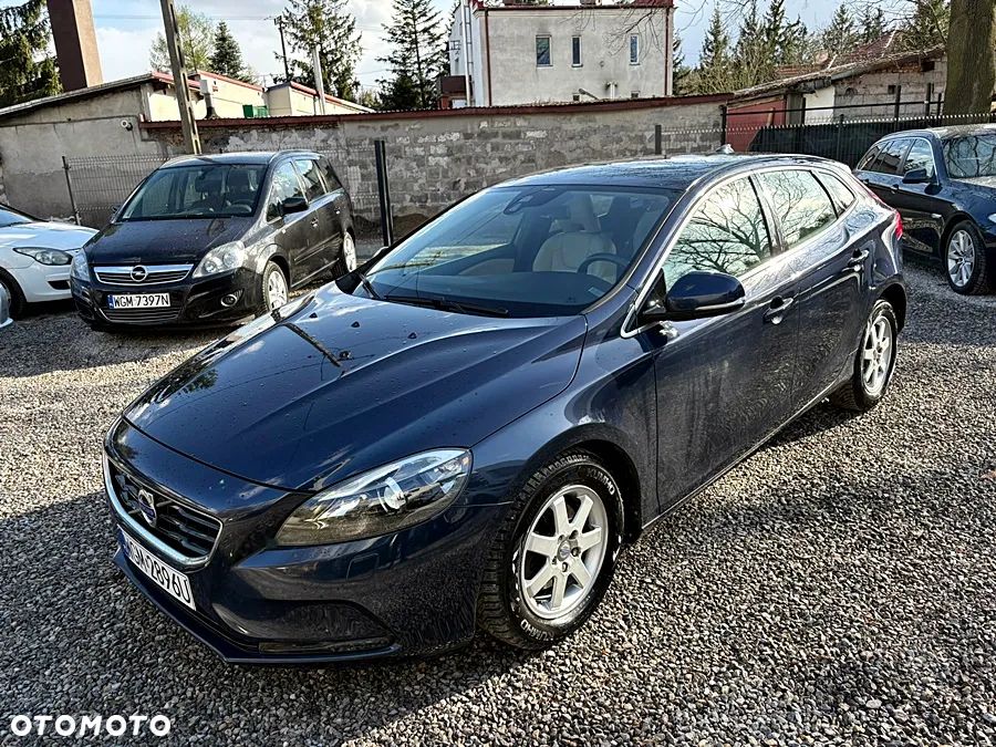 Volvo V40 D2 Summum - 10
