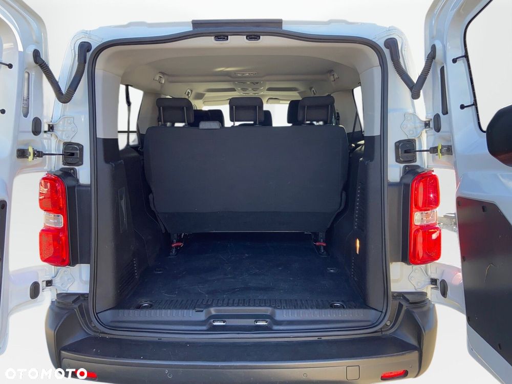 Toyota ProAce Kombi 2.0 D-4D Long 2,8t - 9