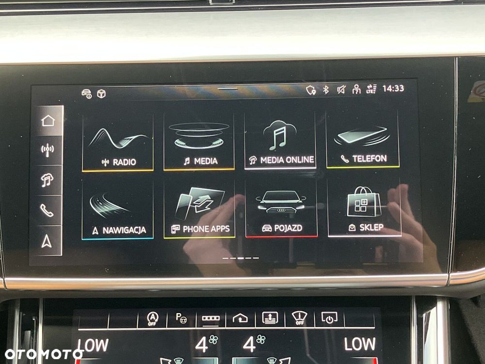 Audi A8 - 33
