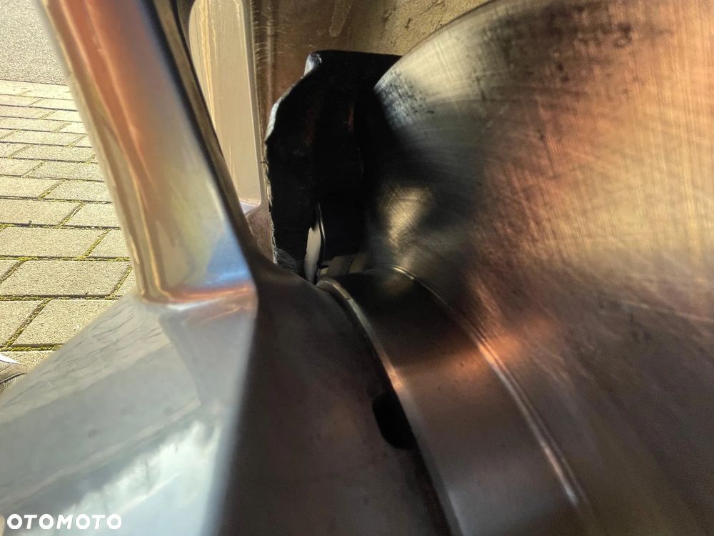 Dacia Duster 1.6 16V 4x4 Laureate - 19