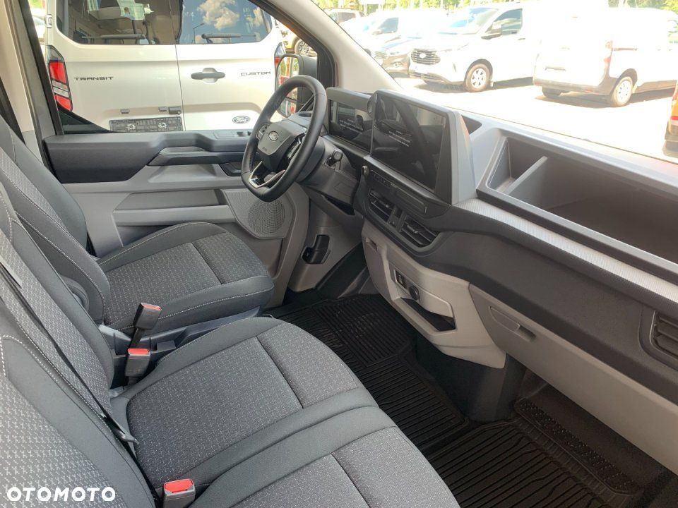 Ford Transit Custom - 10