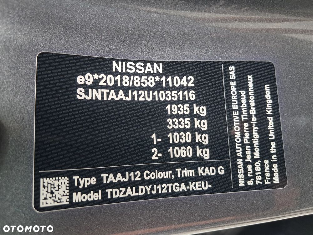 Nissan Qashqai 1.3 DIG-T AKARI - 25