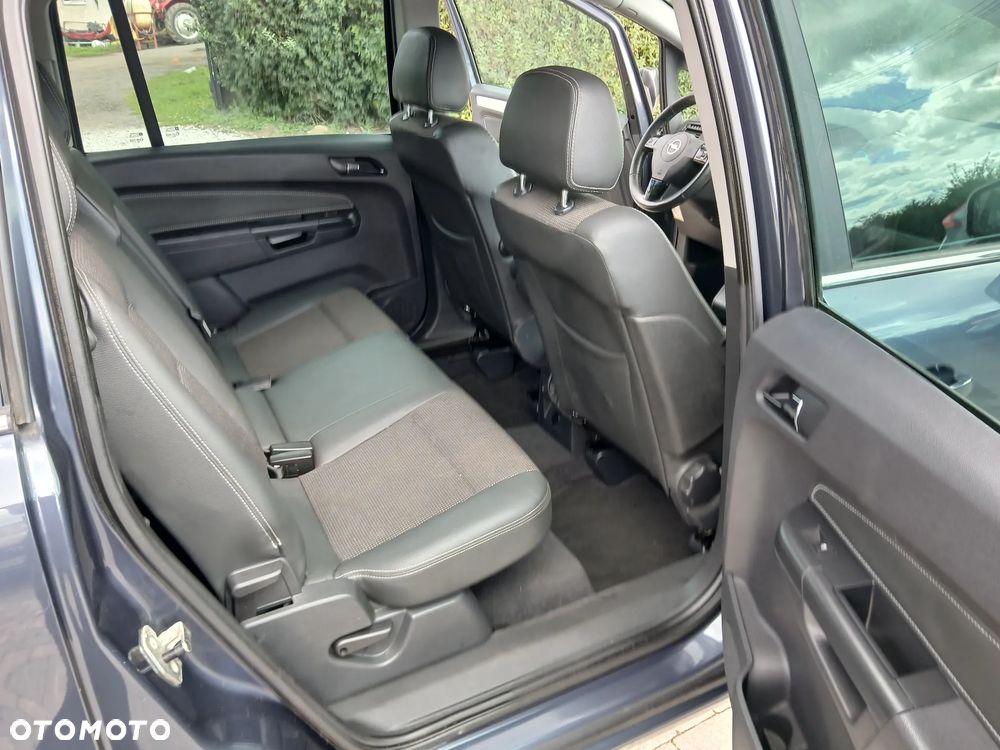 Opel Zafira 1.8 Edition Plus - 28