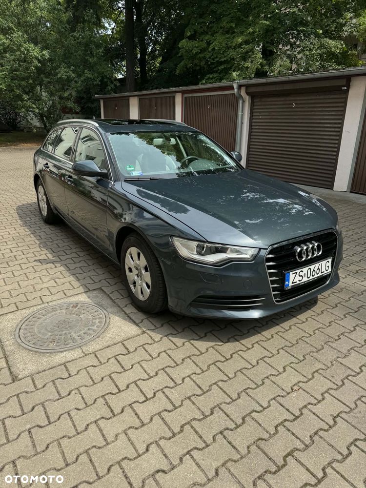 Audi A6 Avant - 1