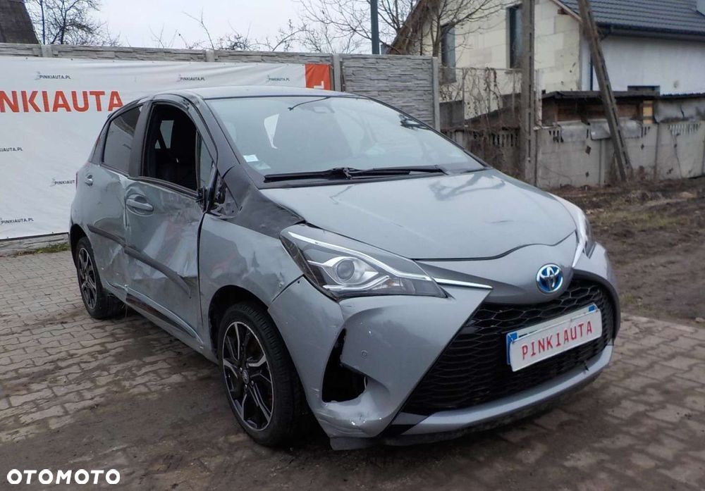 Toyota Yaris - 1