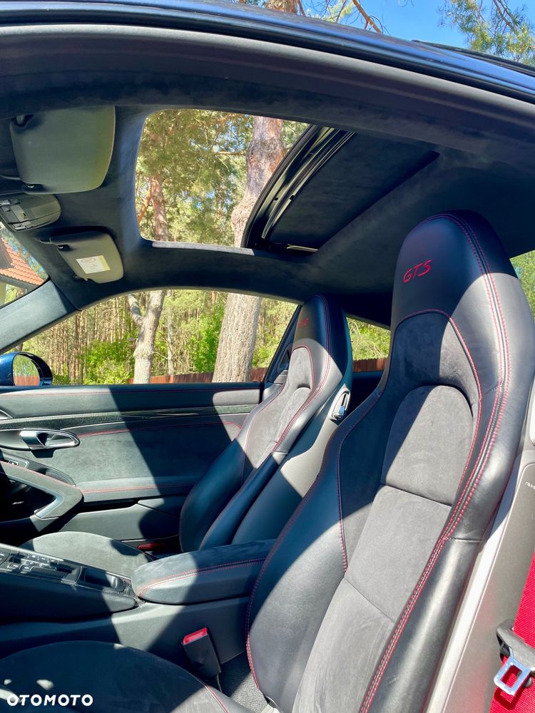 Porsche 911 - 18