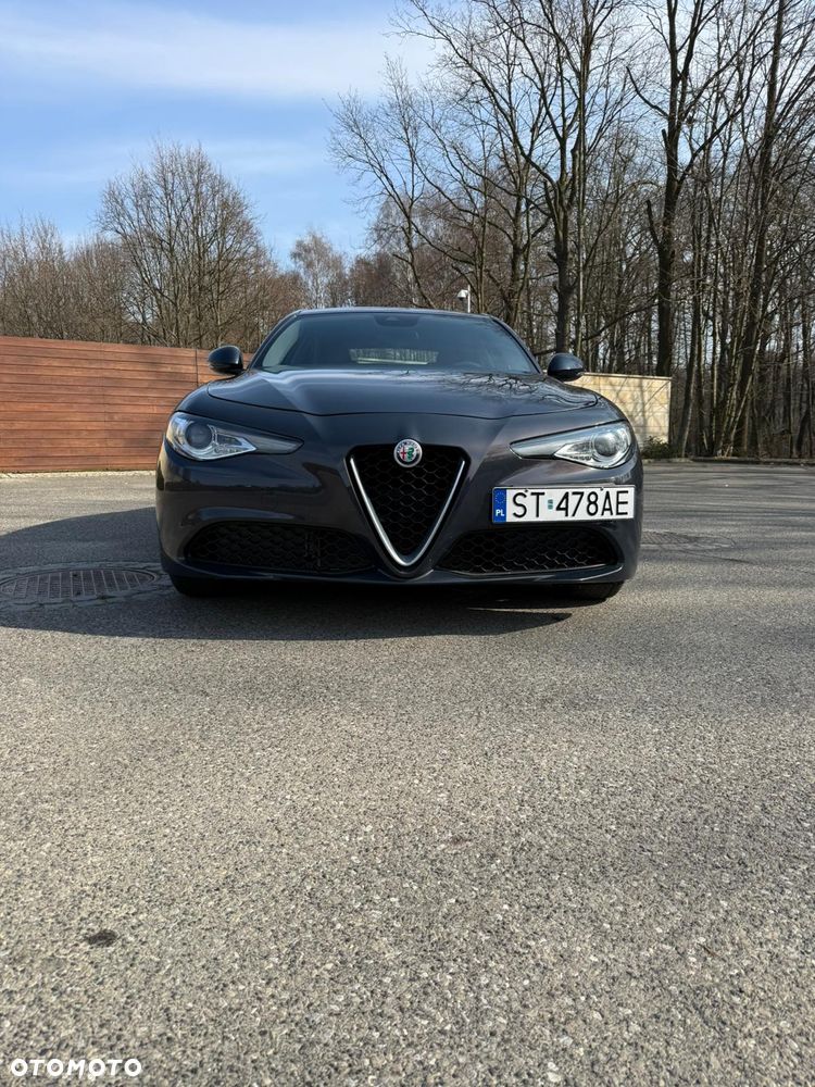 Alfa Romeo Giulia - 4