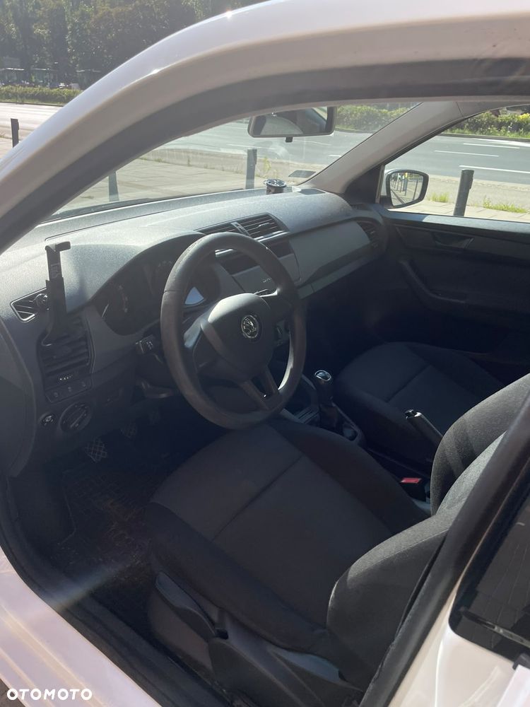 Skoda Fabia 1.0 Active - 12