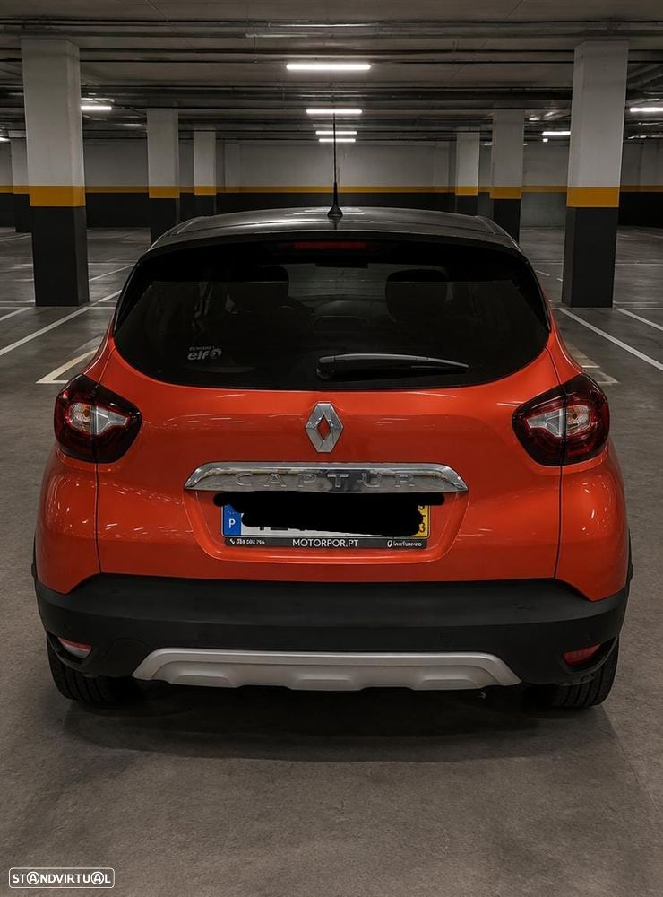 Renault Captur 0.9 TCE Exclusive - 1