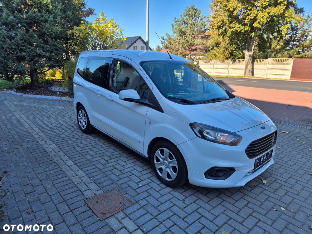 Ford Tourneo Courier 2022 photo 3
