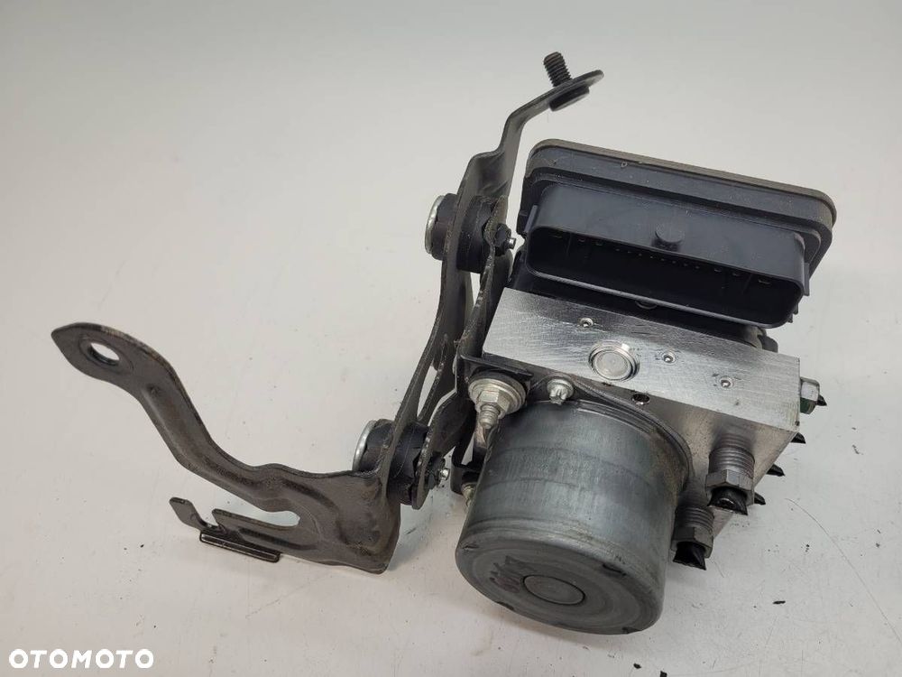 POMPA ABS HAMULCOWA JAGUAR F-PACE X761 LX73-14F447-AE EUROPA - 1
