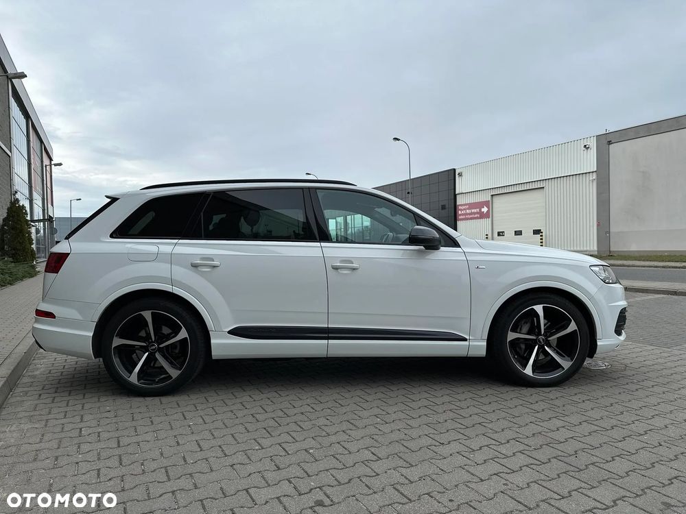 Audi Q7 - 6