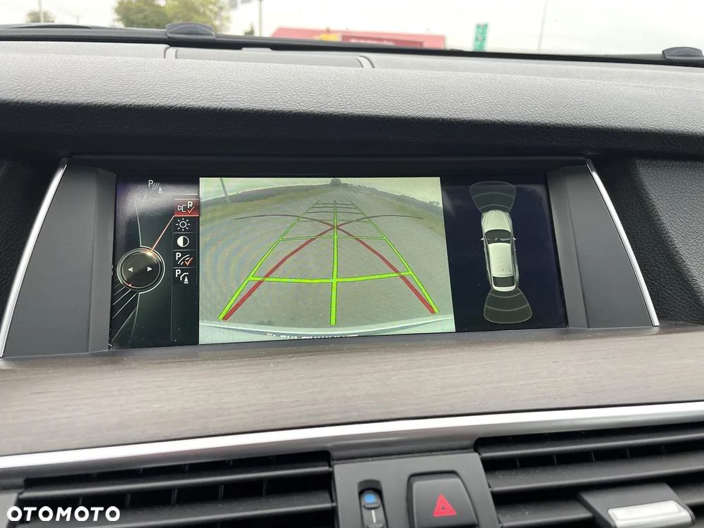 BMW 5GT 535i xDrive Gran Turismo - 12