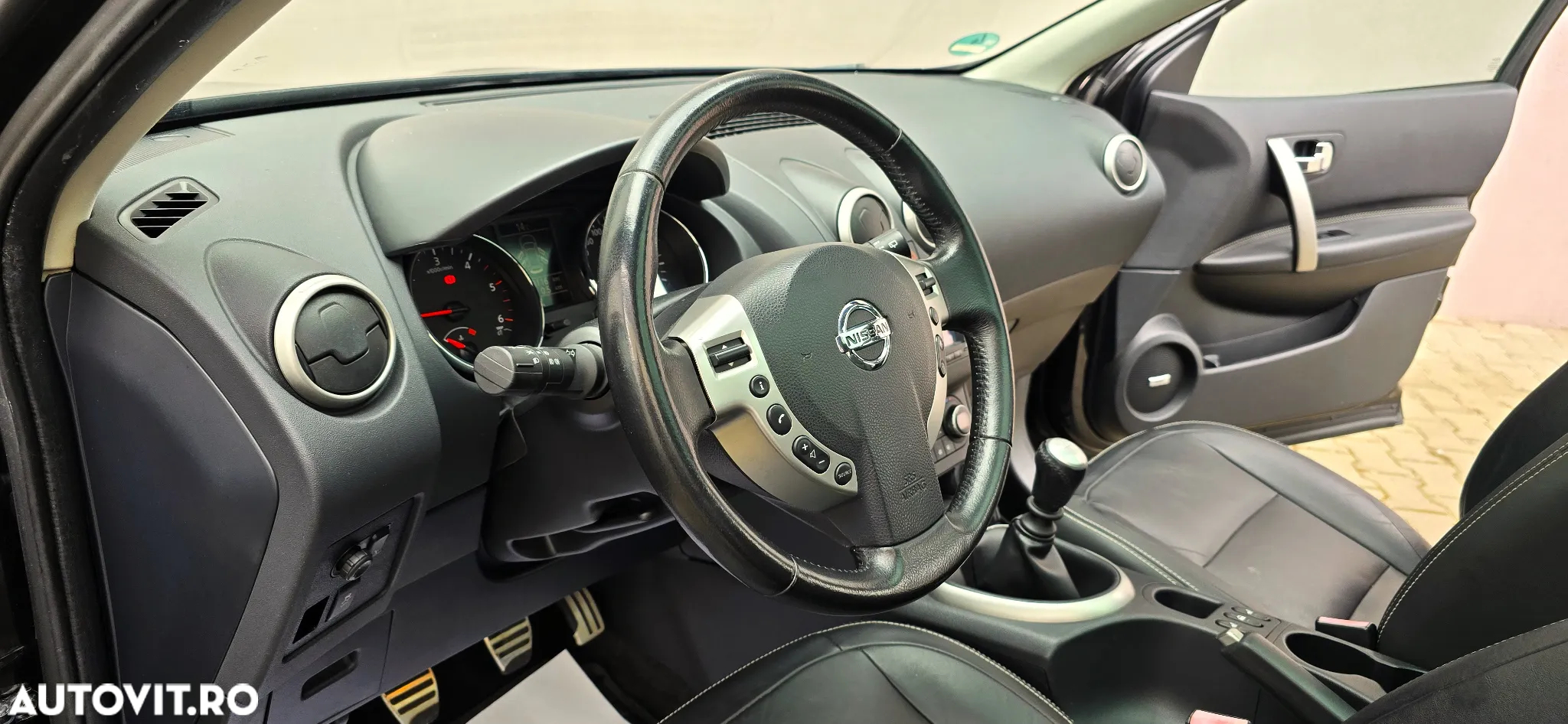 Nissan Qashqai 2.0 DCI Tekna - 12