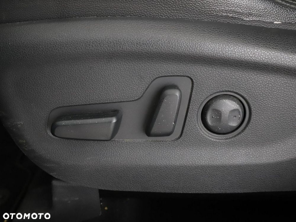 Hyundai Tucson 1.7 CRDI BlueDrive GO Plus 2WD DCT - 35