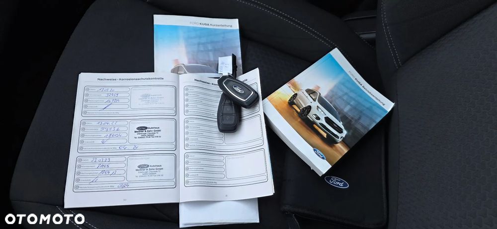 Ford Kuga - 16