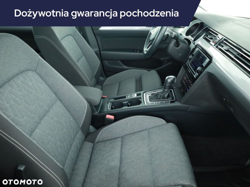 Volkswagen Passat Variant - 9