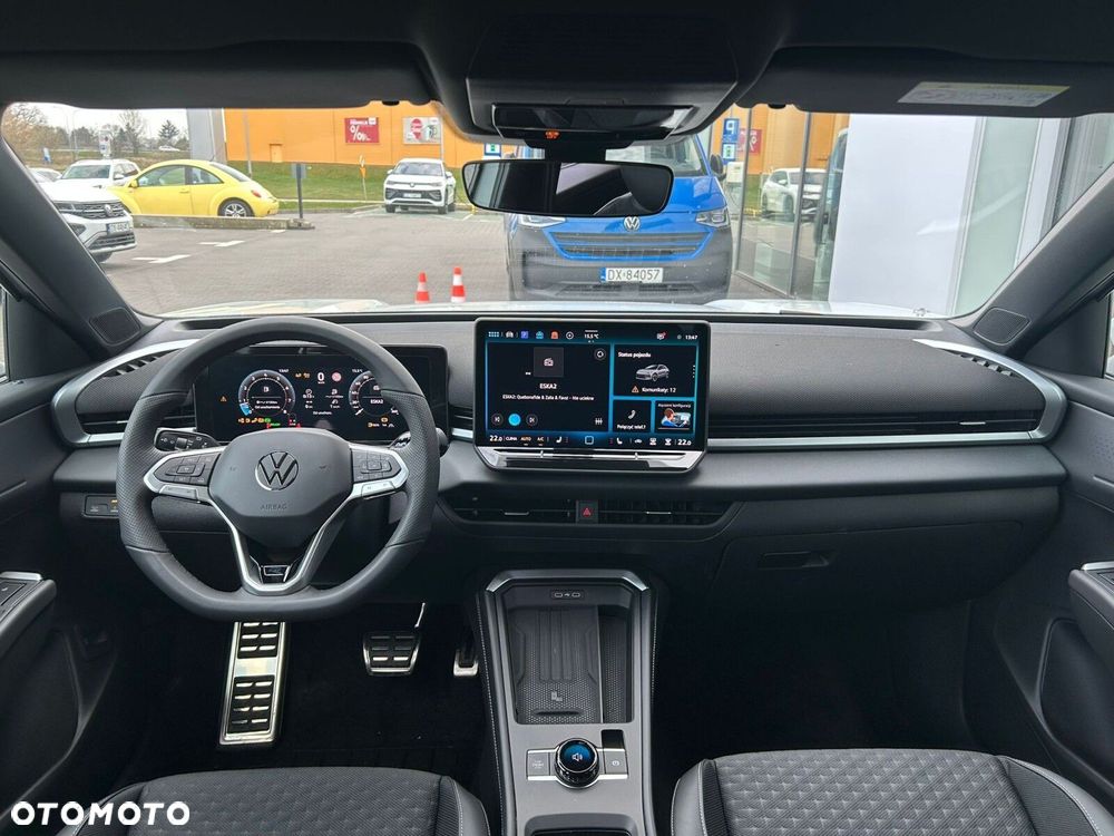 Volkswagen T-Roc - 9